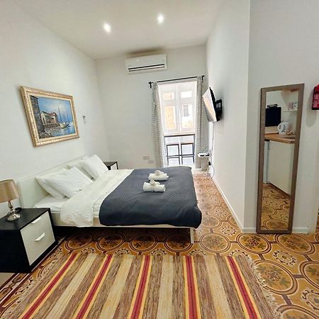 San Francisco Studios Valletta Il Furjana Bagian luar foto