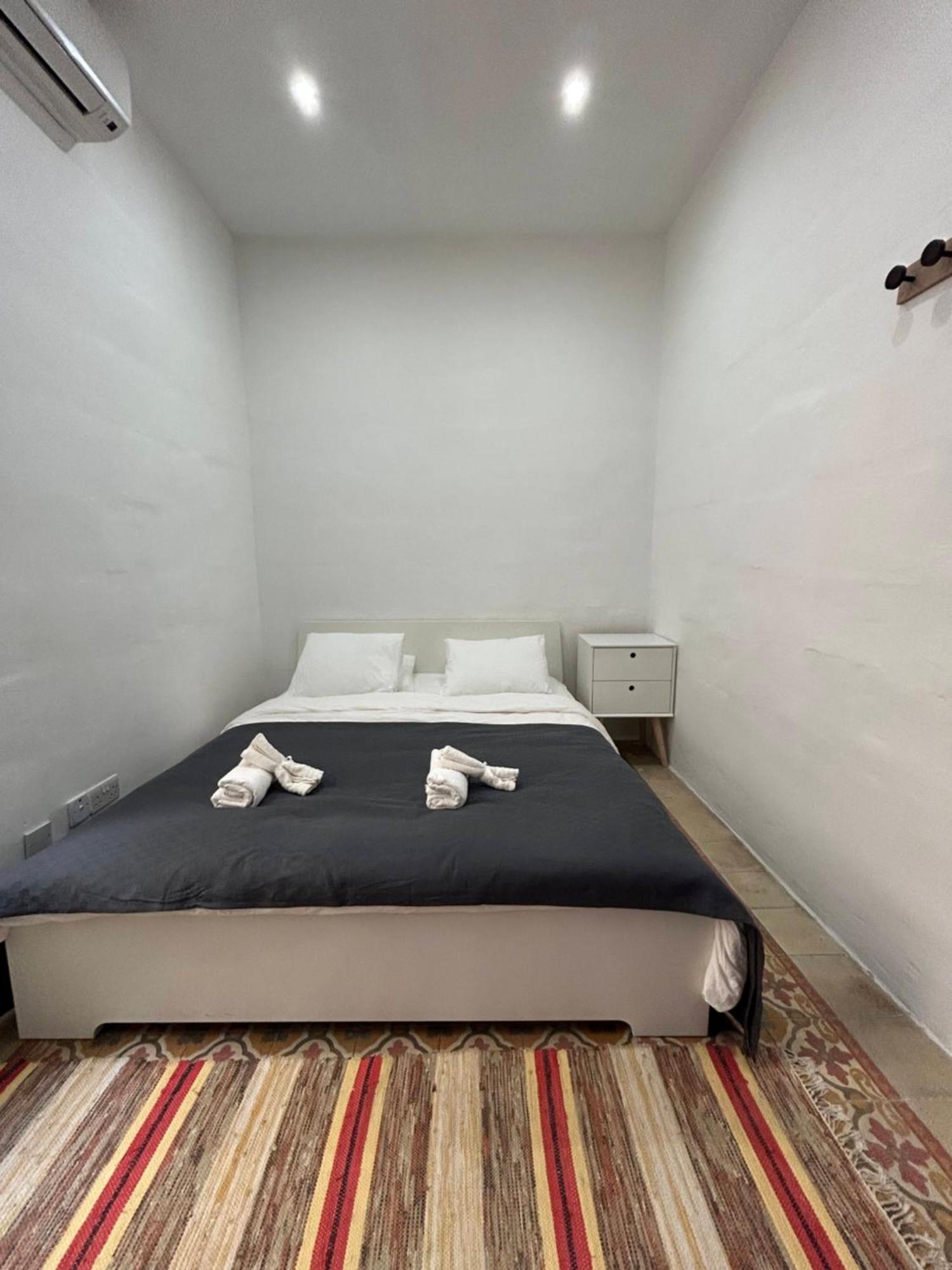 San Francisco Studios Valletta Il Furjana Bagian luar foto
